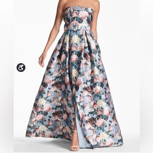 Sachin & Babi Dress - Brielle Gown - Ice Blue Garden - Size 6